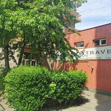 Apartament Regim Hotelier Deva Zewnętrze zdjęcie